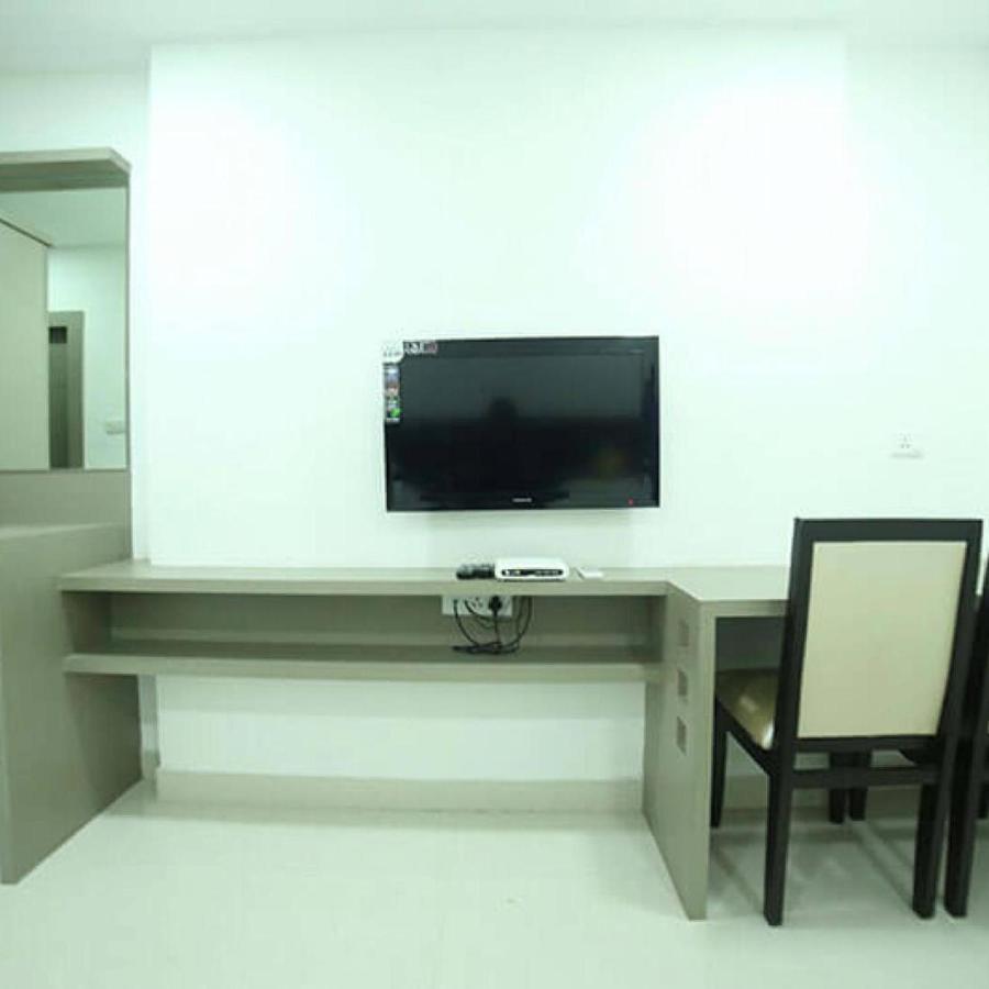 La Riviera Suites Madhapur 海得拉巴 外观 照片
